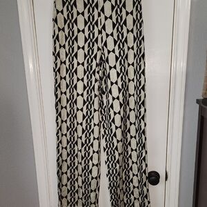 Le Lis Black and White Wide Leg Pants